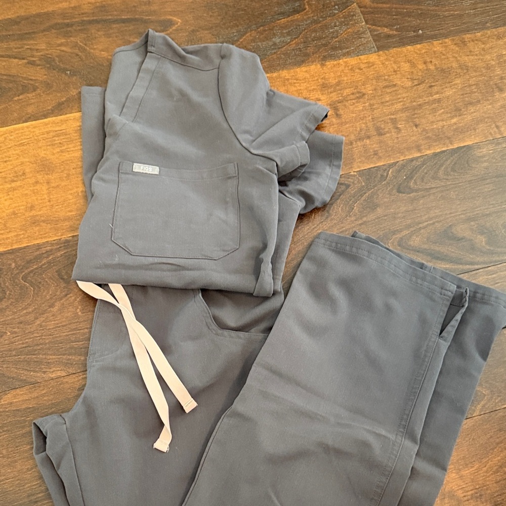 Figs Women's Scrub Set in Charcoal Gray with Beige Drawstrings